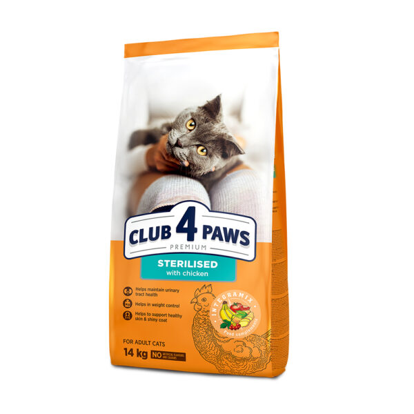 Club 4 Paws Sterilized Chicken 14kg